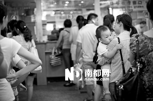 <a href=http://www.huhuzc.cn/shenzhen/ target=_blank class=infotextkey>深圳</a>兒童醫(yī)院擬推即時(shí)預(yù)約掛號(hào) 當(dāng)天可掛門(mén)診