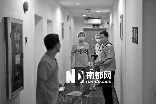 廣州44歲女跟20歲男開房 洗手間內(nèi)遭割喉身亡