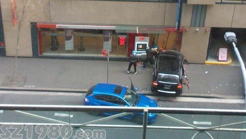 悉尼銀行劫案:劫匪用保時(shí)捷撞開墻用日本車跑路