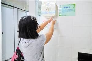 深圳164個(gè)公園廁所提供免費(fèi)廁紙