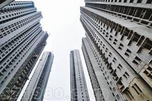 樓市崩盤論引爭議 房價(jià)真到最高位了嗎？