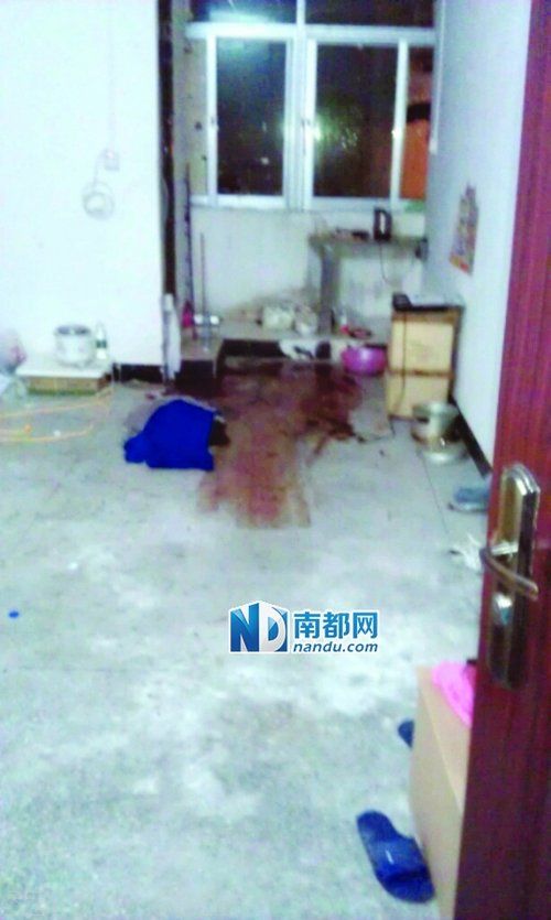 <a href=http://www.huhuzc.cn/shenzhen/ target=_blank class=infotextkey>深圳</a>男子砍死妻子后持刀追殺鄰居 被包圍跳樓逃