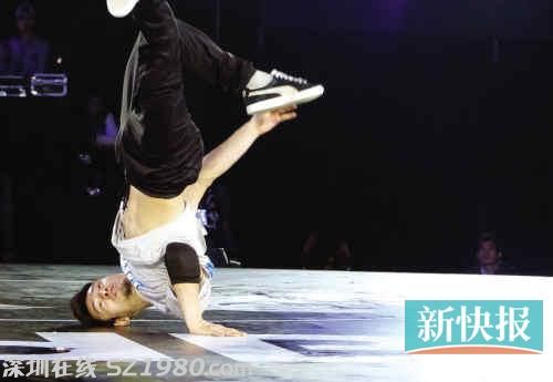 <a href=http://www.huhuzc.cn/shenzhen/ target=_blank class=infotextkey>深圳</a>明思克航母上演巔峰之戰(zhàn) 姚炳權(quán)廉久龍問鼎 HitTop舞王 