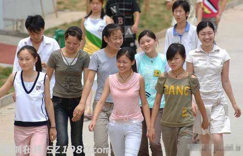 揭秘東莞女工被窩問題： 一夫多妻 很普遍