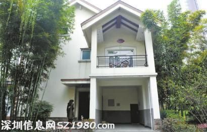 酒店的別墅已經(jīng)進(jìn)行了內(nèi)部改造。