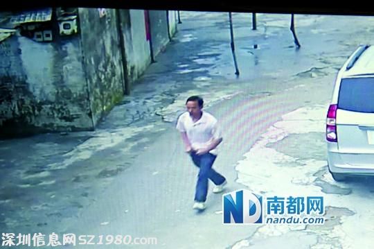 <a href=http://www.huhuzc.cn/shenzhen/ target=_blank class=infotextkey>深圳</a>女童稱(chēng)上學(xué)途中遭胡須男追趕猥褻(圖)