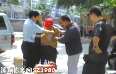 男子槍殺領(lǐng)導(dǎo)稱妻被強奸 亡命天涯17年相約火車站被捕