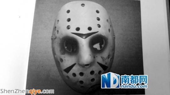 東莞 面具男 連砍5人 求被警方當(dāng)場(chǎng)擊斃