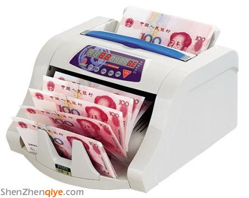 按照1億人民幣現(xiàn)金燒壞4臺(tái)點(diǎn)鈔機(jī)的效率，這些現(xiàn)金可能要燒壞1萬臺(tái)點(diǎn)鈔機(jī)。