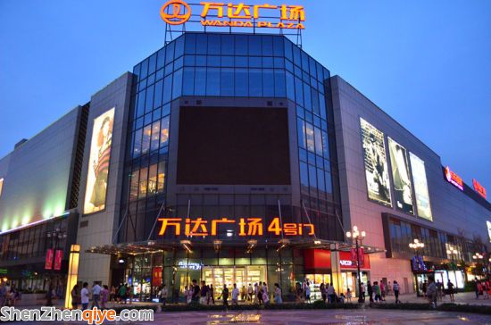 按照1億人民幣現(xiàn)金燒壞4臺(tái)點(diǎn)鈔機(jī)的效率，這些現(xiàn)金可能要燒壞1萬(wàn)臺(tái)點(diǎn)鈔機(jī)。