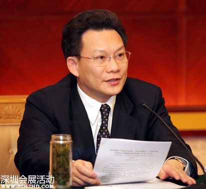 內(nèi)蒙古自治區(qū)黨委常委、自治區(qū)政府副主席潘逸陽(yáng)