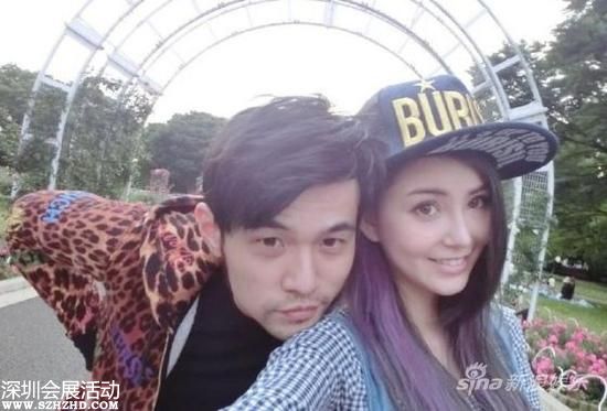 甜蜜！周杰倫曬與女友昆凌的合影