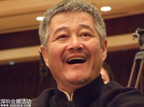 趙本山懶理清華教授罵戰(zhàn) 埋頭于工作