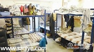 福田某大廈四室一廳擠進(jìn)25名男女租客
