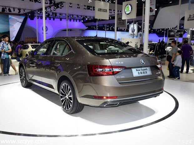 上海大眾斯柯達(dá) 速派 2016款 230TSI 自動頂配