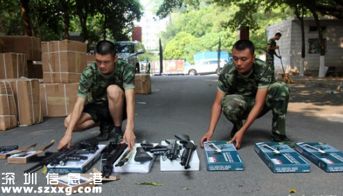 廣東邊防武警查獲仿真槍1萬(wàn)3千多支 偽造精致威力驚人（圖）