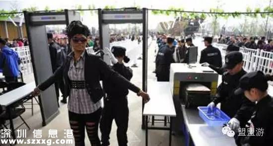 國(guó)慶深圳(www.huhuzc.cn)機(jī)場(chǎng)單日客流量超春運(yùn) 旅客應(yīng)提前2至3小時(shí)到