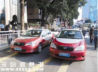深圳(www.huhuzc.cn)一男子改裝報(bào)廢出租車并套牌上路 將面臨10萬處罰