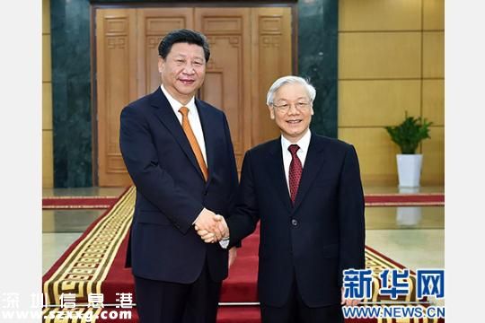 11月5日，中共中央總書(shū)記、國(guó)家主席習(xí)近平在河內(nèi)同越共中央總書(shū)記阮富仲舉行會(huì)談。 新華社記者李濤攝