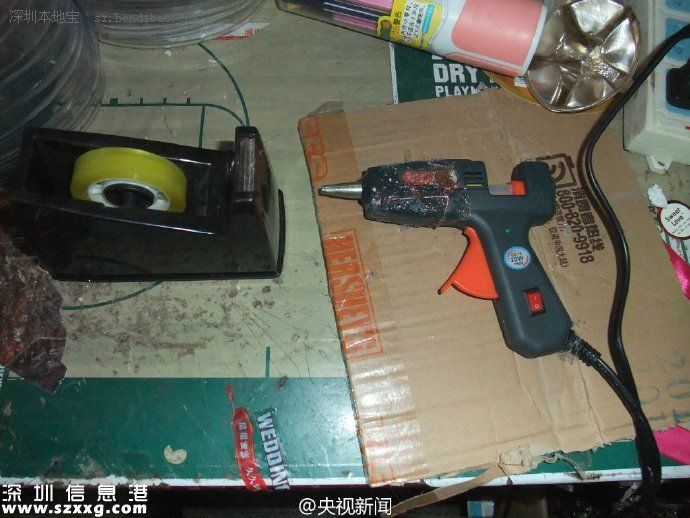 網(wǎng)店喜糖過期超一年 標簽貼費列羅