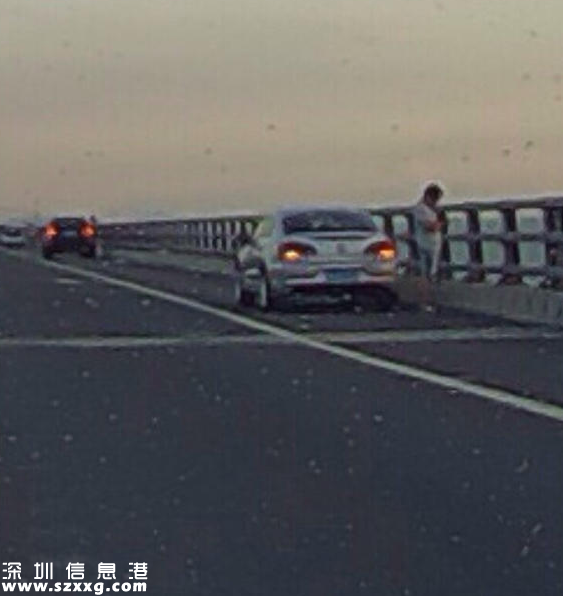 深圳(www.huhuzc.cn)情侶高速應(yīng)急車道上停車看晚霞 交警：罰3000扣6分