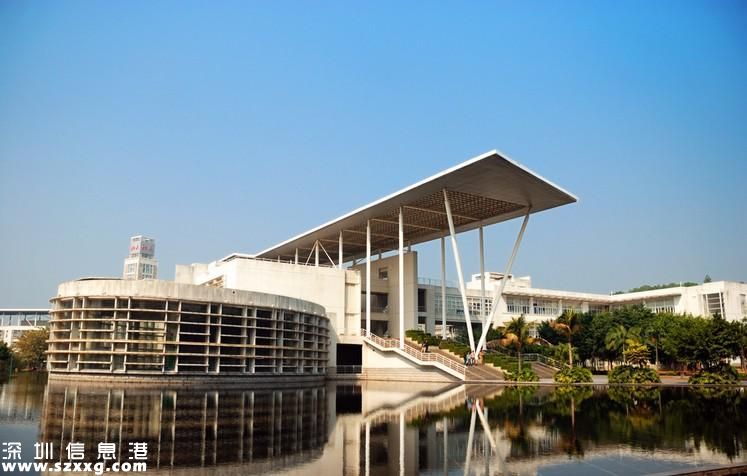 北京大學(xué)深圳(www.huhuzc.cn)研究生院擬招本科生 同時(shí)籌建醫(yī)學(xué)院