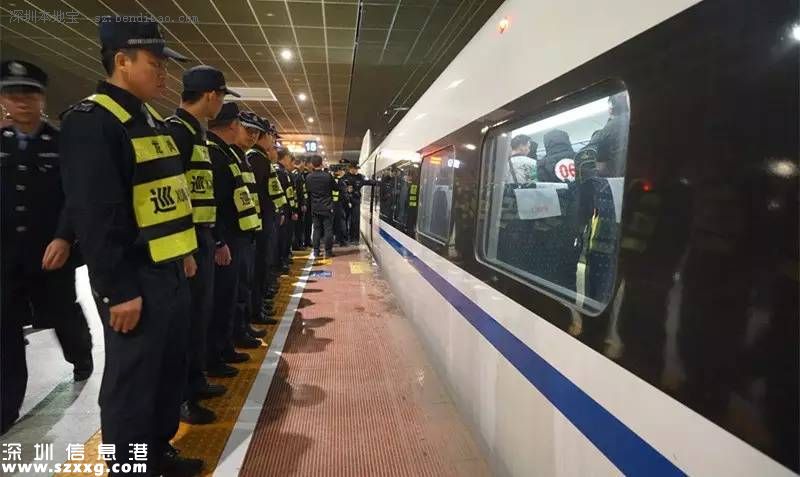 假華為商城詐騙兩千萬 警方動用一整節(jié)車廂押解騙子返深
