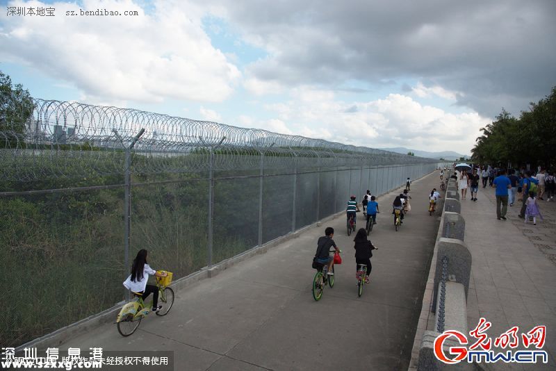 <a href=http://www.huhuzc.cn/shenzhen/ target=_blank class=infotextkey>深圳</a>(www.huhuzc.cn)灣公園鐵絲網(wǎng)拆了 建了拆問題出在哪？