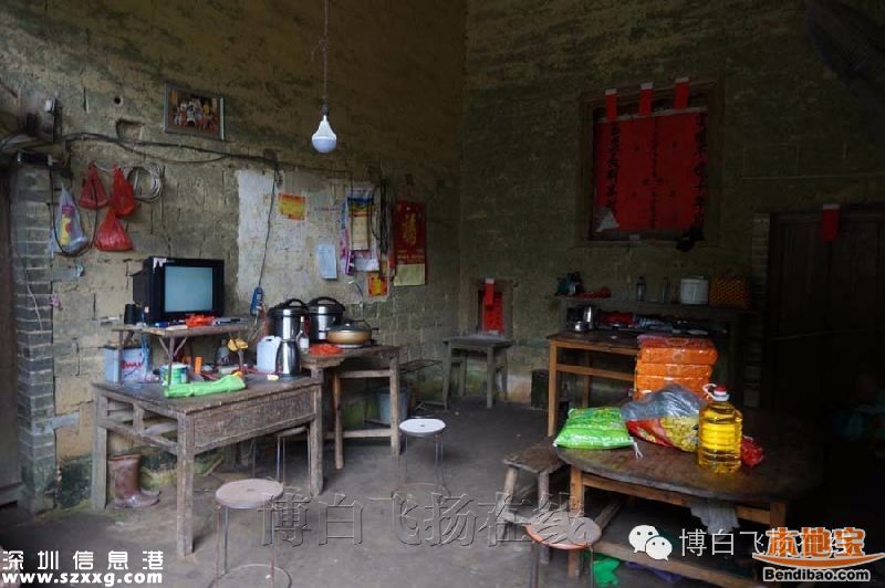 21年生15個(gè)小孩 窮到自己在家剪胎盤臍帶(圖)