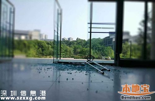 高校玻璃門被熱炸 玻璃門自爆并非個案