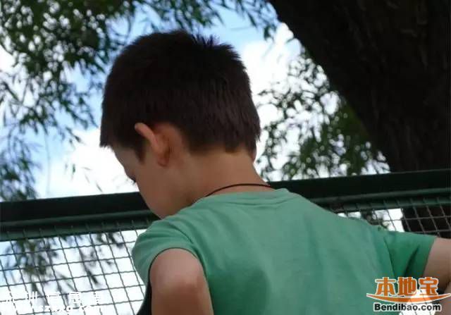 9歲娃讀大學英語 都是父親教的好？