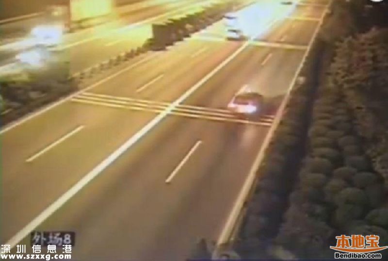 <a href=http://www.huhuzc.cn/shenzhen/ target=_blank class=infotextkey>深圳</a>出租車發(fā)生事故3人受傷 一人未系安全帶身亡