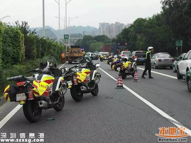 <a href=http://www.huhuzc.cn/shenzhen/ target=_blank class=infotextkey>深圳</a>女子于老公吵架后 酒駕撞廢一輛的士