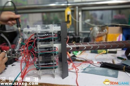 理工男自制雷神錘 揭秘：雷神錘子是用什么材料制造的？