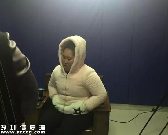 偷萬(wàn)元打賞男主播 見(jiàn)面后男網(wǎng)友被嚇尿女子丑到離譜還是小矮個(gè)