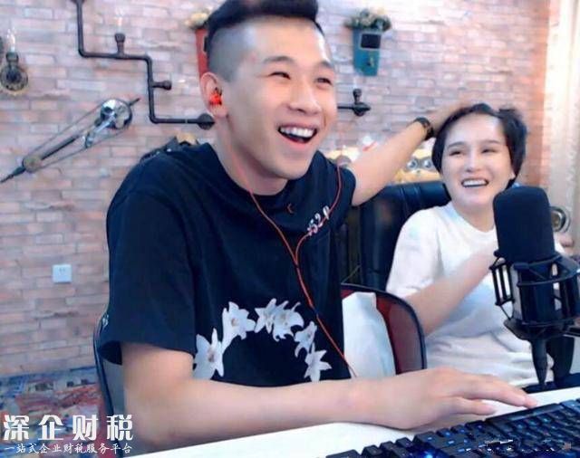 趙本山女兒公開戀情，已與天佑戀愛一周年！