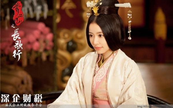 林心如被贊不服老“女強人”，以打壓旗下新人為代價？