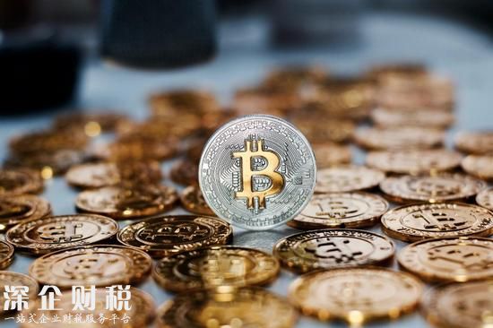 新浪美股訊 北京時(shí)間21日路透社稱，美國(guó)在線券商E*Trade Financial Corp周三在其網(wǎng)站上宣布，將允許用戶交易芝加哥期權(quán)<a href=http://www.huhuzc.cn/jiaoyisuo/ target=_blank class=infotextkey>交易所</a>（CBOE）的比特幣期貨合約，從而加入了支持比特幣期貨交易的競(jìng)爭(zhēng)對(duì)手行列。